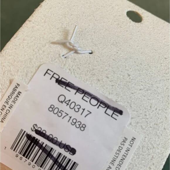 NWT $38 Free People Ear Party Ear Cuff Pearl and Bronze Pearl New - Picture 3 of 3